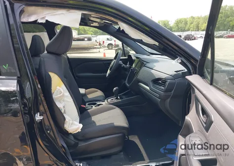 2025 Subaru Forester Premium z USA, uszkodzony, nr VIN JF2SLDDC8SH412409